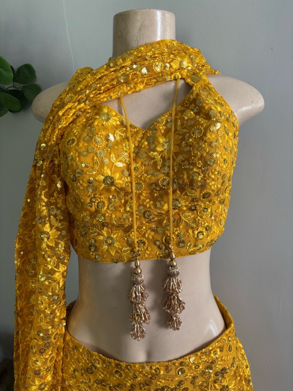 AhoiCHIC Yellow Embroidered Dress - M - Picture 2 of 16